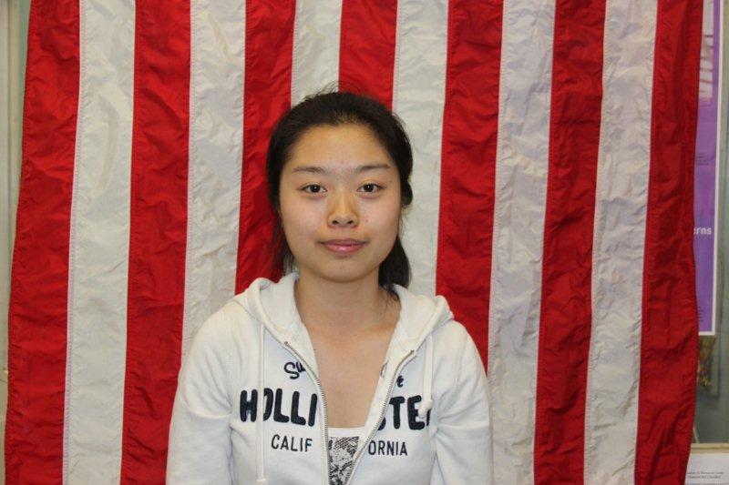Female Scholar / Athlete of the Year: Yang Zhang