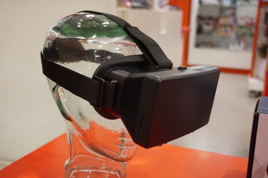 The Use Of VR Headsets In Art.